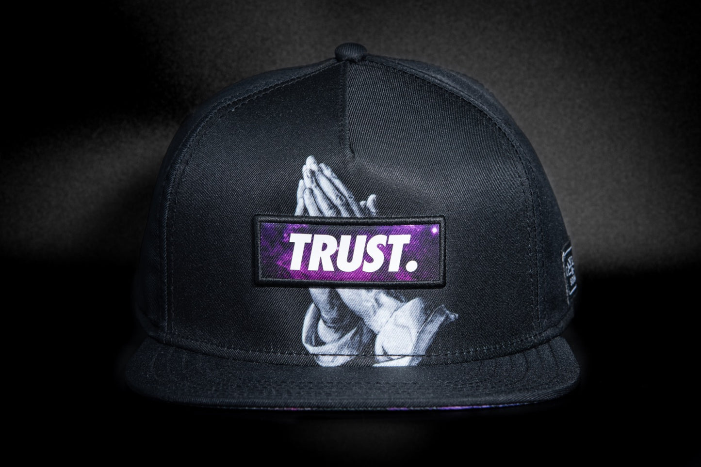 Gorra TRUST