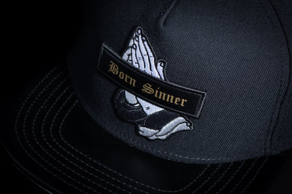 Gorra BORN SINNER